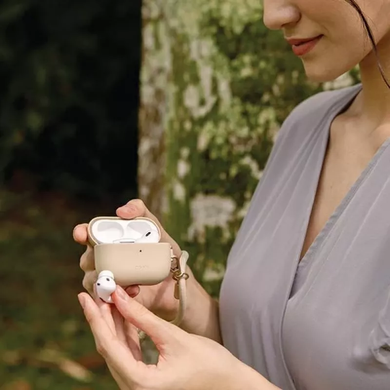 UNIQ Coehl Haven Case voor AirPods Pro 2 (2022/2023) - saffierblauw