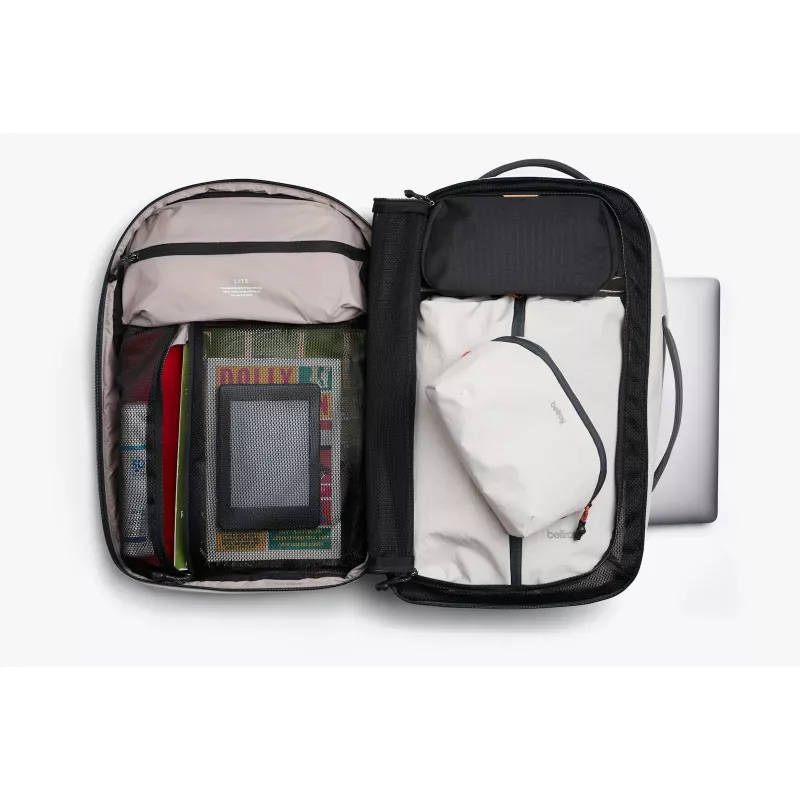 Bellroy Lite Travel Pack - 30L reisrugzak met laptopvak (Ash)