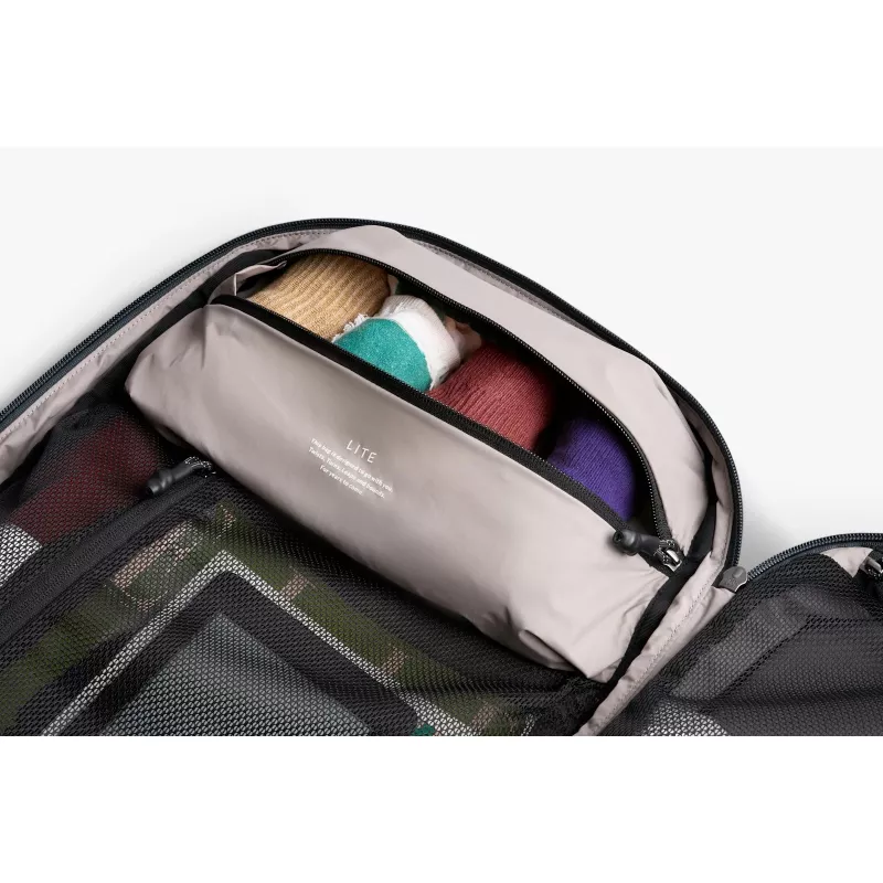 Bellroy Lite Travel Pack - 30L reisrugzak met laptopvak (Ash)