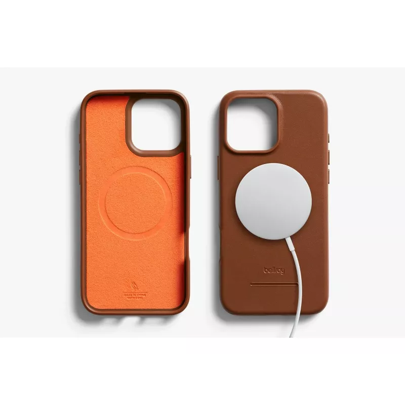 Bellroy lederen hoes met magnetische wallet voor iPhone 16 Pro Max, bruin