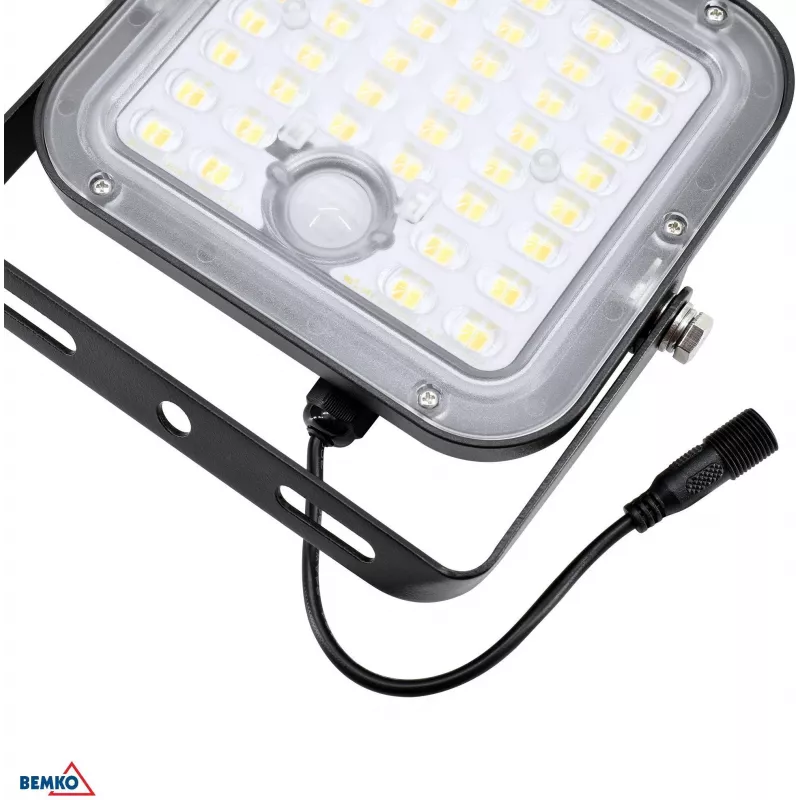 BEMKO SOLPAR solar LED-schijnwerper 10W 1500lm 3000/4000K IP65 zwart met PIR-sensor