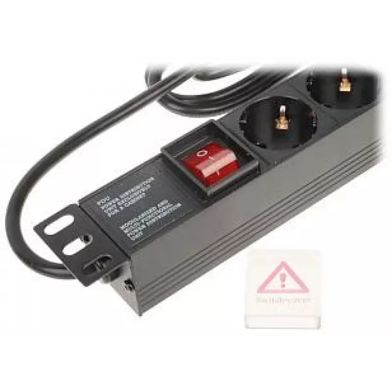 DELTA stekkerdoos 8 Schuko-stopcontacten L19/8, 1,5m kabel, zwart
