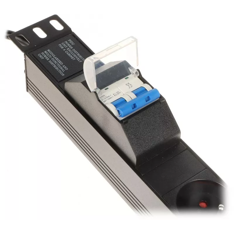 DELTA PD-6/R-2P overspanningsbeveiligde stekkerdoos 6 stopcontacten 2m kabel zwart