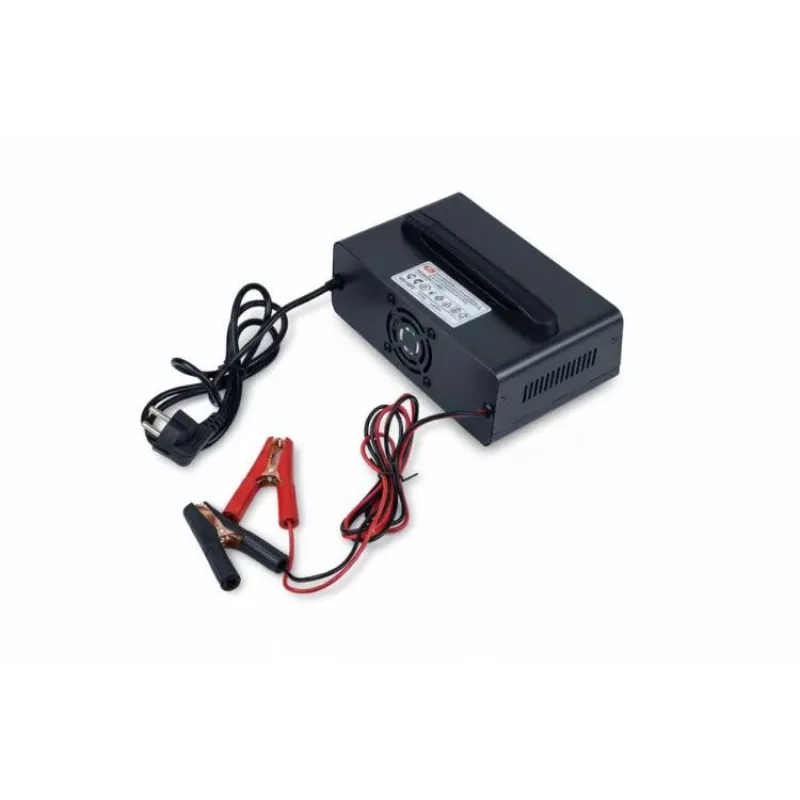 VOLT POLSKA Smart Charger 12V/24V 15A A20 zwart