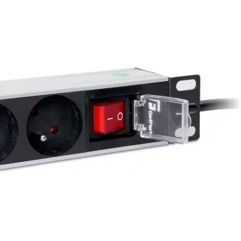 Getfort LGF-03 10 inch 1U rack stekkerdoos met 3 Schuko stopcontacten, 1,8 m kabel, 10 A, 2500 W, zilver