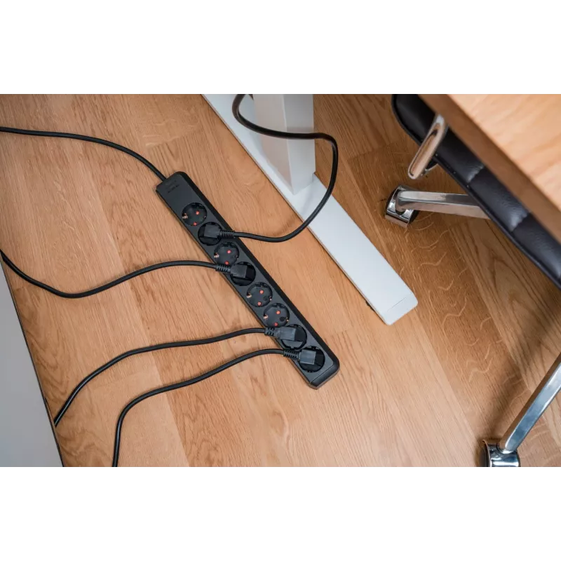 Brennenstuhl Eco-Line stekkerdoos 8-voudig zwart H05 - stekkerdoos