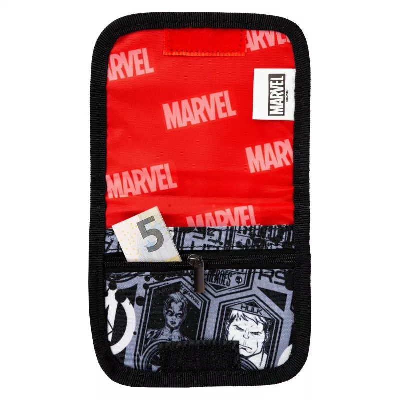 McNeill nektas MARVEL-AVENGERS