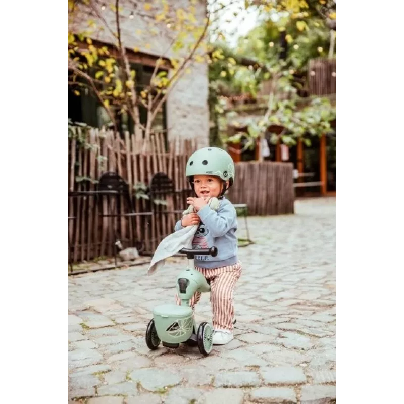 Scoot & Ride Highwaykick 1 Lifestyle 2-in-1 step & scooter, Green Lines