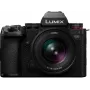 Panasonic Lumix DC-S5 Mark II systeemcamera met Lumix S 50mm f/1.8 objectief - zwart