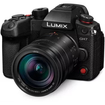 Panasonic Lumix DC-GH7LE systeemcamera body met 12-60mm objectief kit - zwart