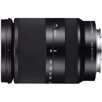 Sony E 18-200mm f/3.5-6.3 OSS LE objectief