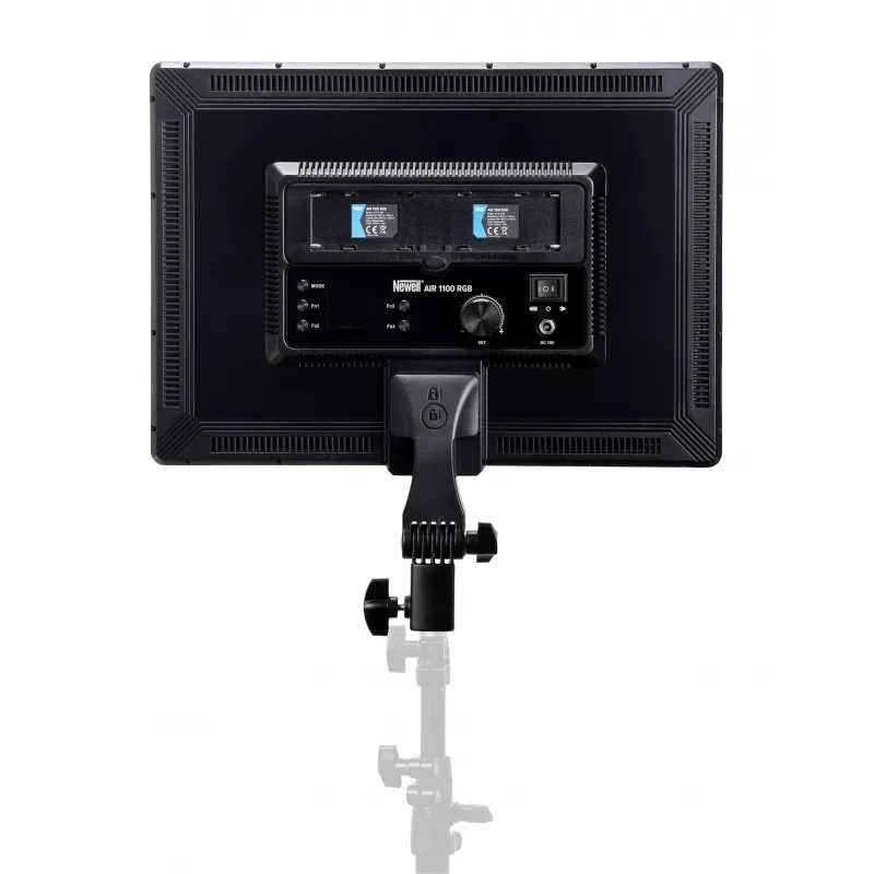 Newell Air 1100 RGB LED panellamp