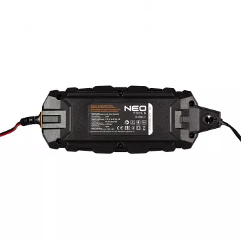 NEO TOOLS 11-891-1 automatische acculader 4A/70W voor 6V/12V lood-zuur, AGM & GEL accu's (3-120Ah)