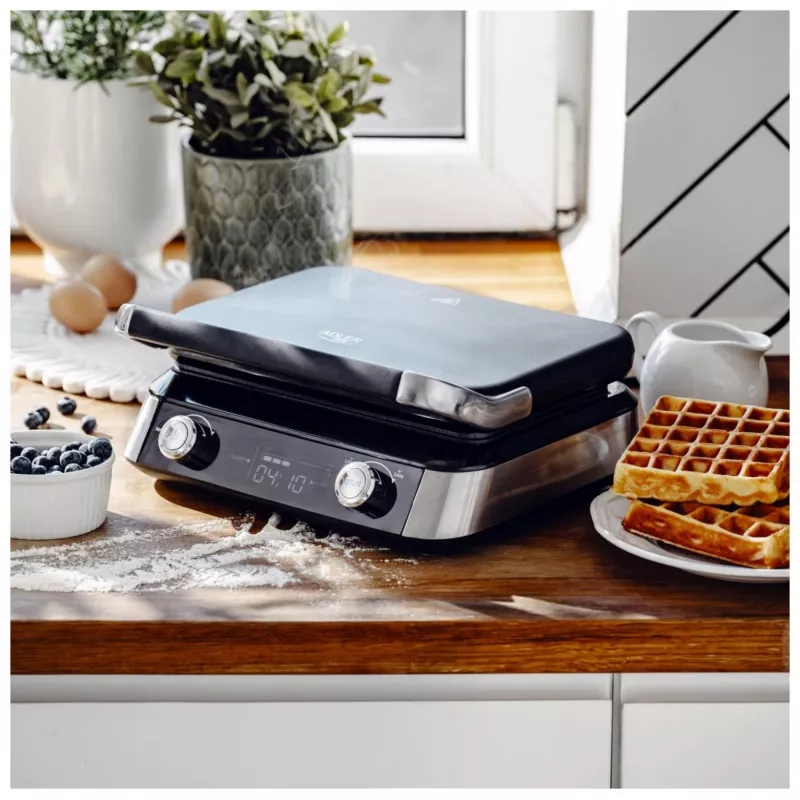 Adler AD 3084 wafelijzer, 2400 W, zwart/zilver