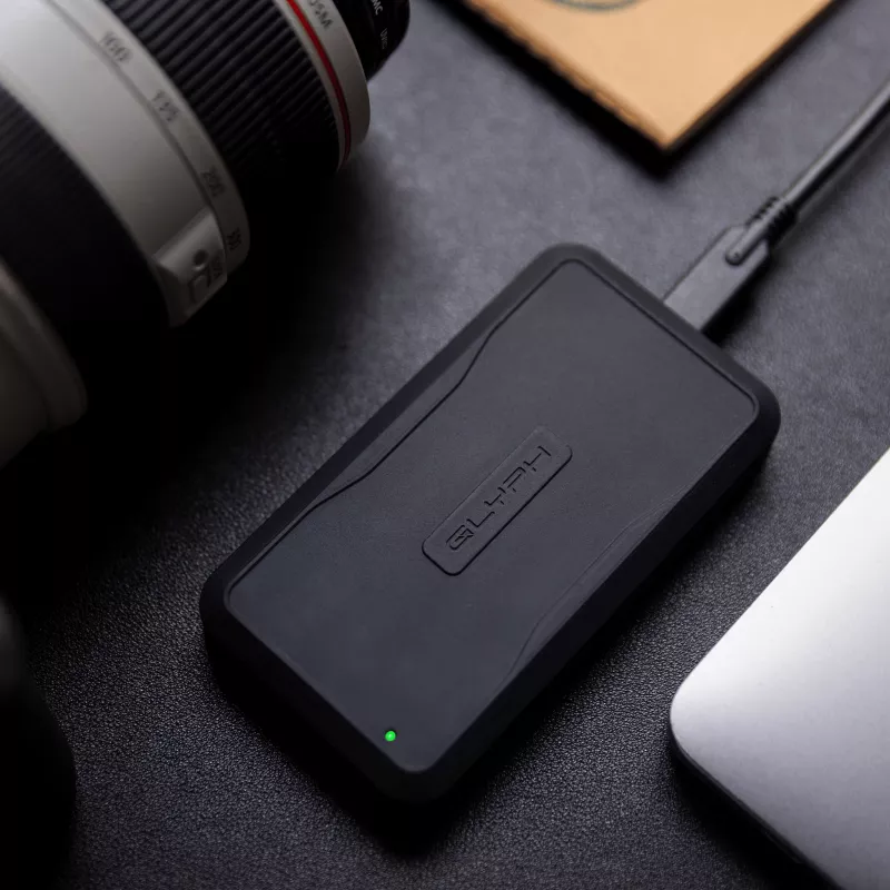 Glyph Atom PRO 8TB Thunderbolt 3 draagbare SSD - 2800 MB/s, USB-C, zwart