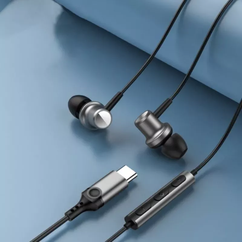 Beline in-ear koptelefoon USB-C SK193 zwart