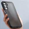 Tech-Protect Magmat Magnetic case voor Samsung Galaxy M35 5G – mat zwart (TPU/PC, MagSafe-compatibel)