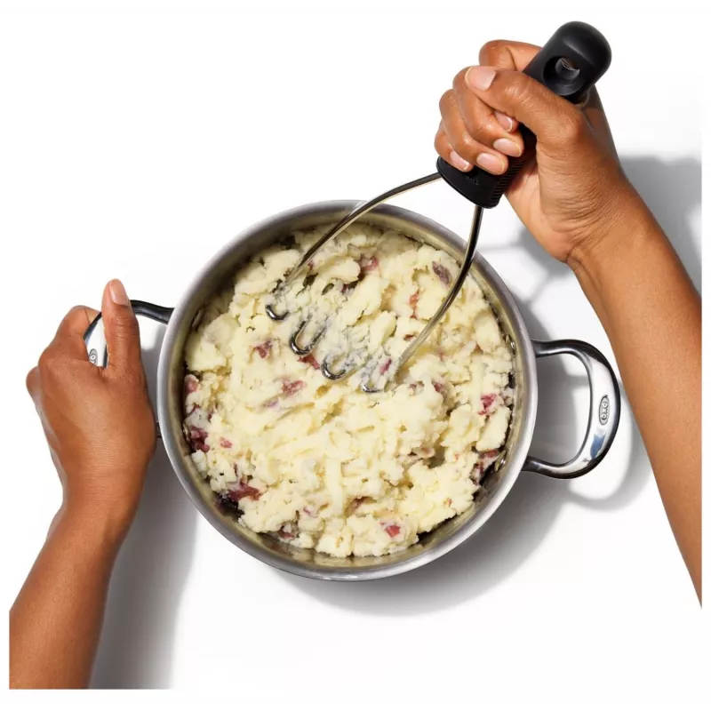 OXO Good Grips aardappelstamper van RVS