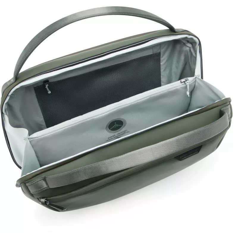 Vormvaste weekendtas in duffelstijl Peak Design Travel Weekender 25L, Sage (BTRW-25-SG-2)