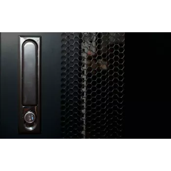 DSIT 42U 19 inch serverrack-kast met geperforeerde voordeur 600x600x2000mm zwart