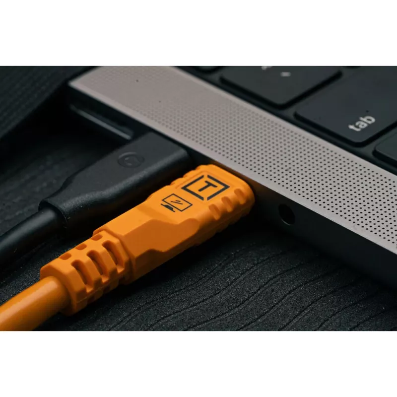 Tether Tools TetherPro Optima 10G haakse USB-C-naar-USB-C-kabel, 1,8 m, oranje (CUC06RTG2-ORG)