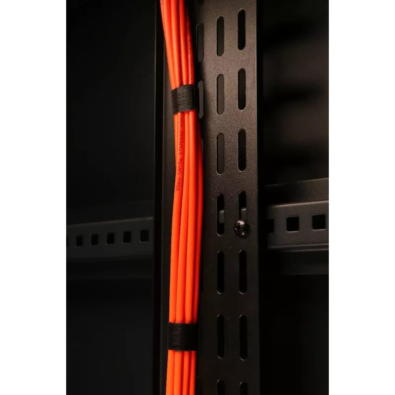 DS-IT verticaal kabelmanagementpaneel - 27U - 30 cm breed (DS-CABLETRAY-27U-30)