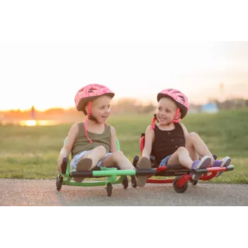 EzyRoller Classic roze ride-on speelgoed voor kinderen van 3-12 jaar