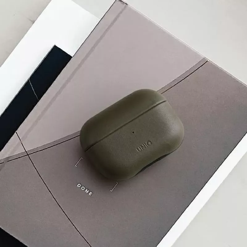 UNIQ Terra echtleren case voor Apple AirPods Pro – olijfgroen