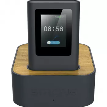 Strong HOPI-5G-D6 5G buitenrouter met Wi-Fi 6 AX1800, IP67, PoE, dual-band, 2x Gigabit Ethernet, nano-SIM