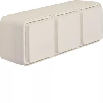 Hager WNC143B opbouw drievoudig SCHUKO-stopcontact, horizontaal, polarwit