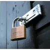 ABUS 85/40 messing hangslot met gehard stalen beugel, 40 mm, gelijksluitend, 2 sleutels 806308