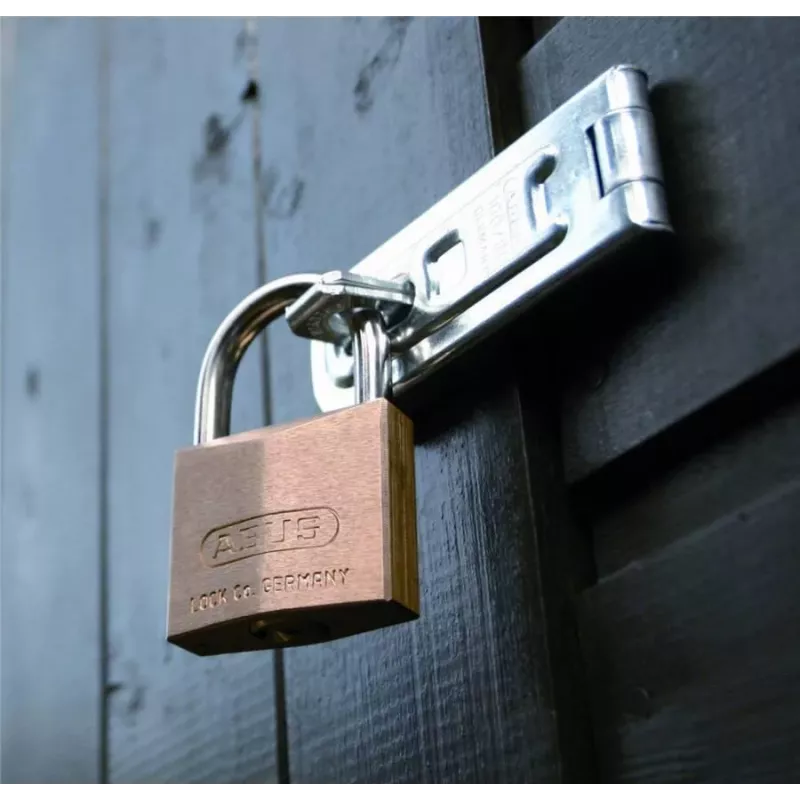 ABUS 85/40 messing hangslot met gehard stalen beugel, 40 mm, gelijksluitend, 2 sleutels 806308