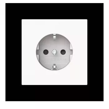 BUSCH-JAEGER SCHUKO stopcontact Safety+ 20-1 EUCBF-44M, alpinwit 2CKA002013A5522