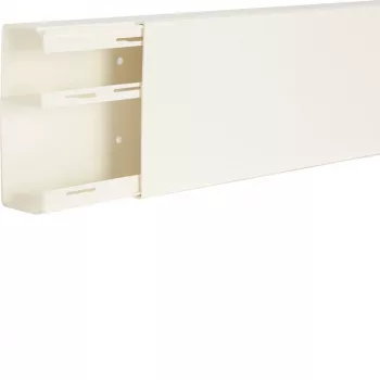 Hager LF6015109016 kabelgoot LF 60x150mm verkeerswit RAL 9016, 2m, PVC, 1 kamer