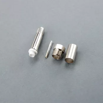 Telegärtner FME-bus krimpconnector voor LMR-240 kabel, 50 ohm, DC-3 GHz, vernikkeld messing, vergulde contact J01701A0003Z