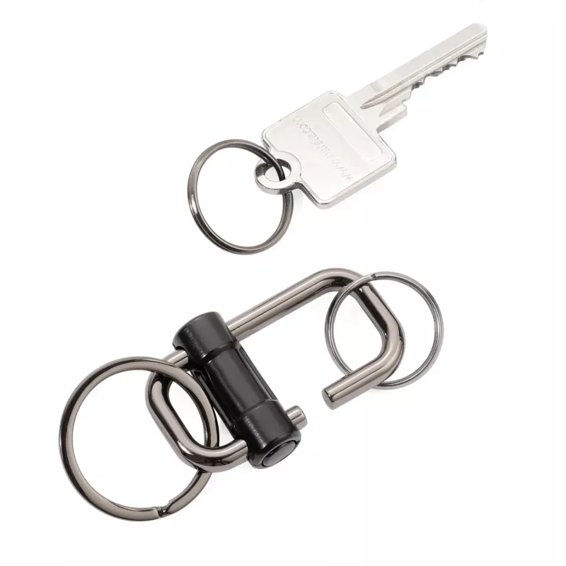 TROIKA 2-WAY KEY snelkoppeling-sleutelhanger, matzwart metaalgietwerk met afneembare splitring (KR22-09/BK)