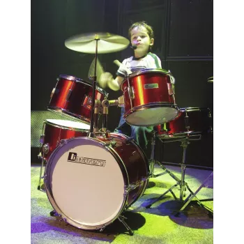 DIMAVERY JDS-305 kinderdrumstel, rood (5-delig, 16 inch bass drum, bekkens, kruk, stokken) 26001900