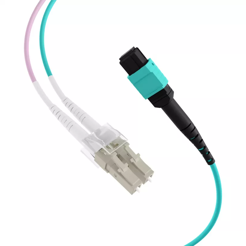 EFB MTP naar LC 12-fiber OM3 LSZH Aqua fan-out patchkabel, 7,5 m MTPF12LCOM3-7,5