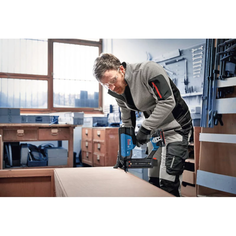Bosch Professional GNH 18V-50-2M accu-18V-tackernagel (kale machine, blauw/zwart)