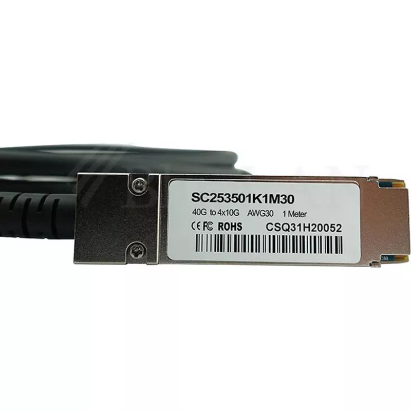 BlueLAN LSWM1QSTK3-BL 40GBASE-CR4 QSFP naar 4x10GBASE-CR SFP+ passieve Direct Attach breakout-kabel, 1m, AWG30