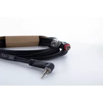 Cordial 14860 3,5 mm jack naar 2x RCA audio Y-adapterkabel 3m zwart
