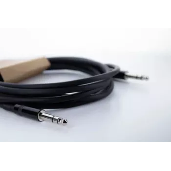 Cordial 14816 stereo-jack audiokabel 6,3mm TRS naar 6,3mm TRS, 1,5m, zwart, twisted pair, PVC