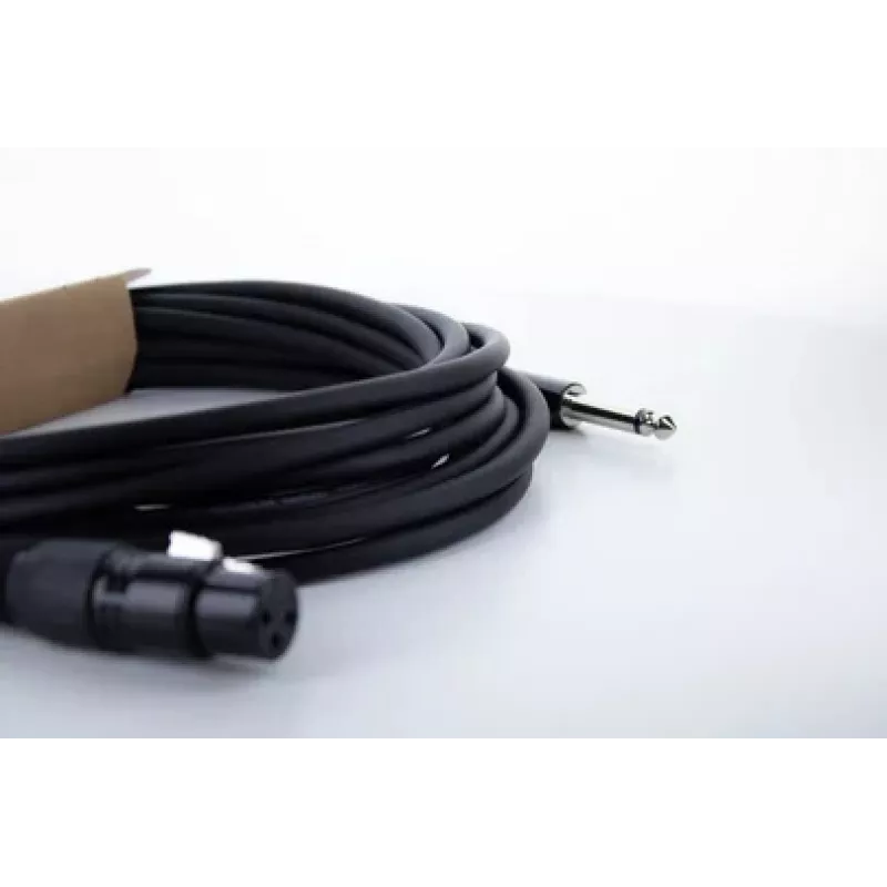 Cordial EM 10 FP XLR naar 6,3 mm mono jack audiokabel 10 m zwart 14752