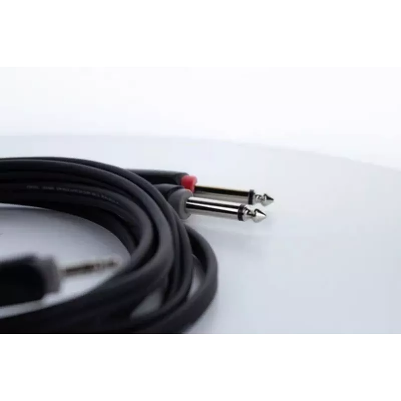 Cordial 14864 audio Y-adapterkabel, 3,5mm stereo jack naar 2x 6,3mm mono jack, 0,3m, PVC twin-kabel, zwart