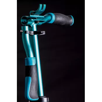 Six Degrees AU 514 step 230 mm voorwiel / 215 mm achterwiel, turquoise