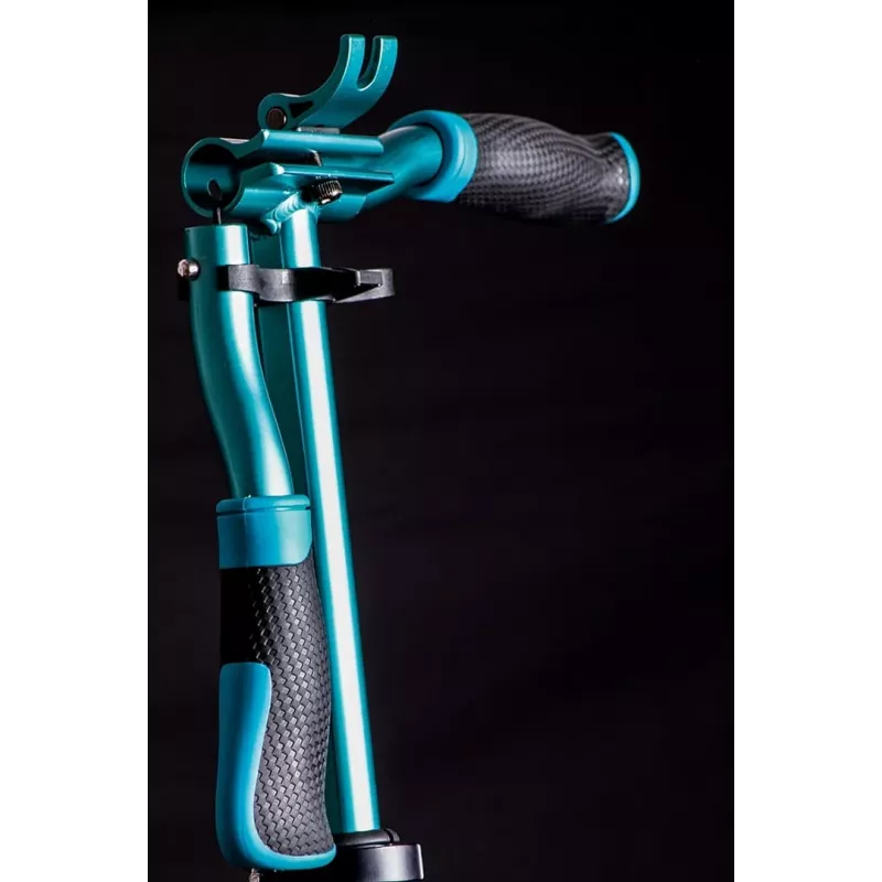 Six Degrees AU 514 step 230 mm voorwiel / 215 mm achterwiel, turquoise