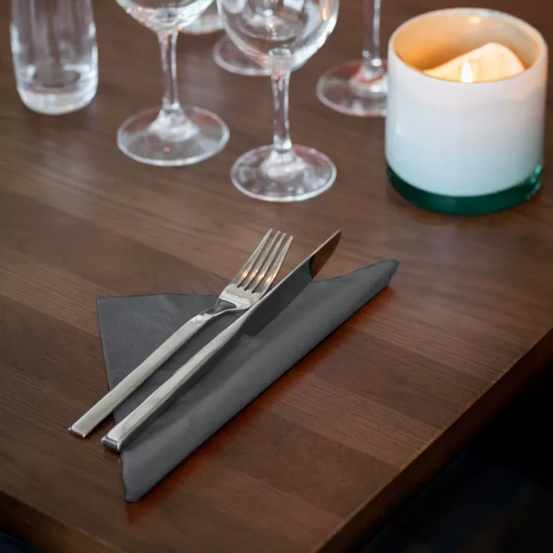 TORK Soft Dinner Advanced antraciet 3-laags servetten 39 x 39,5 cm, 100 stuks (509401)