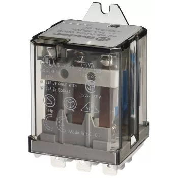Finder 62.83.9.220.4009 steekrelais 220V DC 16A 3 wisselcontacten