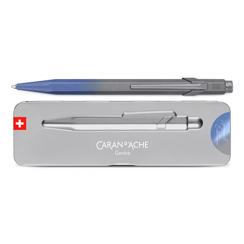 Caran d'Ache 849 balpen Storm Blue Claim Your Style 5th Edition medium blauwe inkt NM849.589