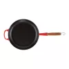 LE CREUSET gietijzeren koekenpan met houten handgreep 28 cm rood